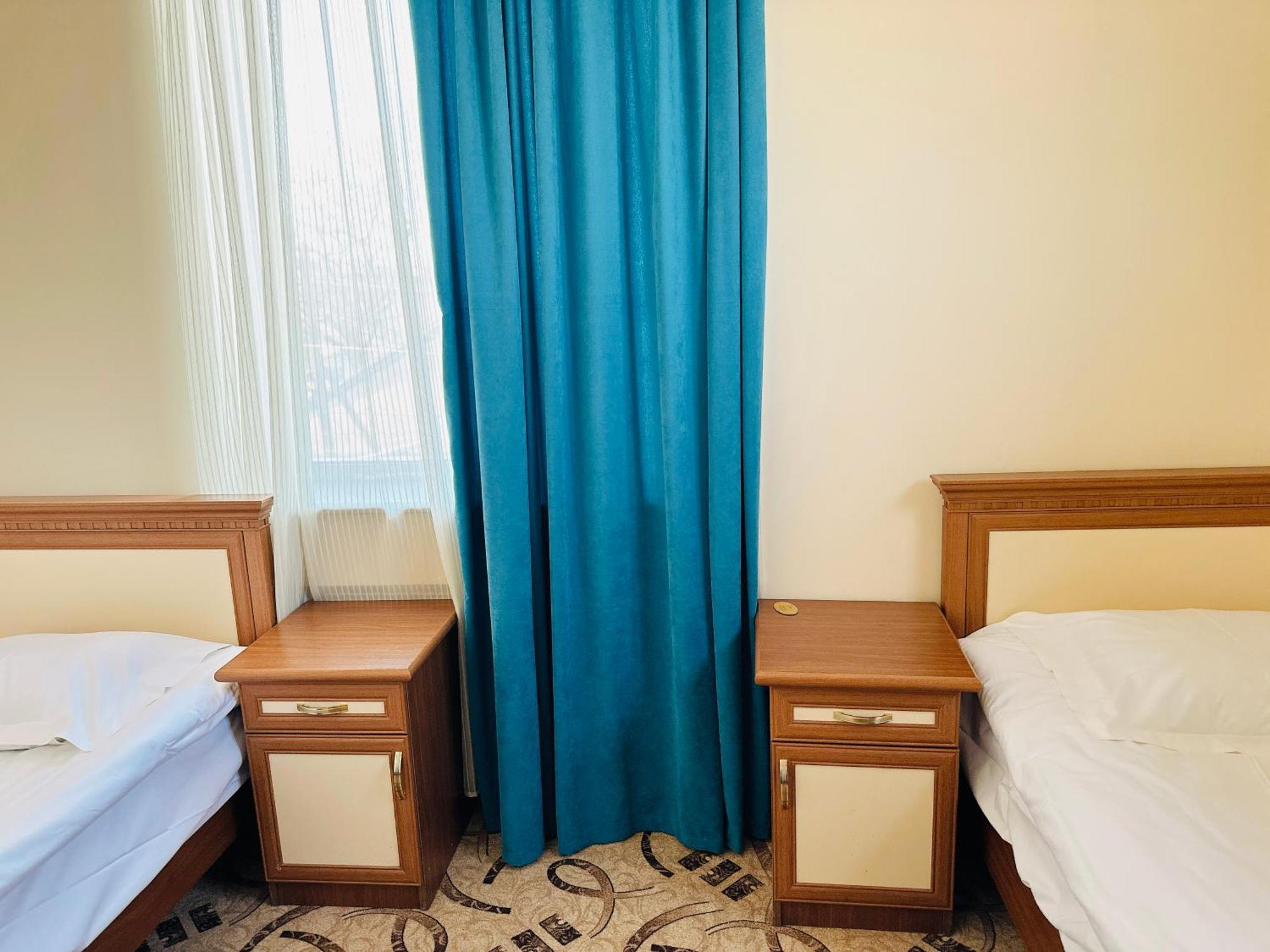 Sd Hotel Erevan Esterno foto